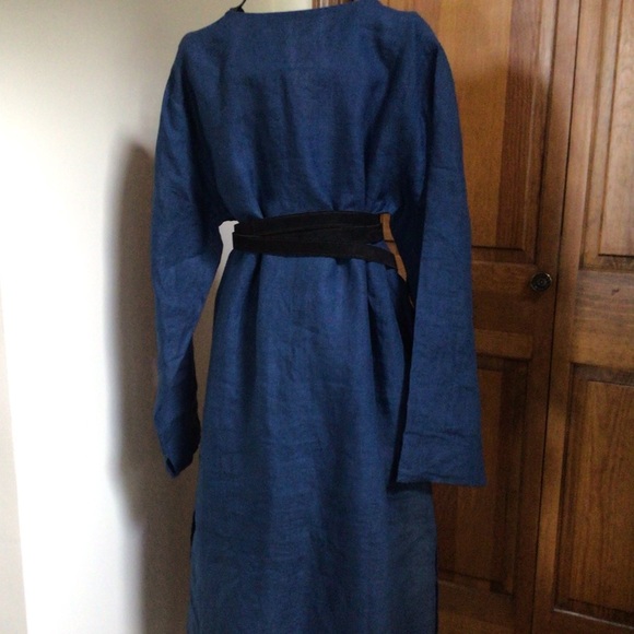 Denis Colomb hand woven linen caftan, Petrol Blue, Size Medium - Picture 5 of 9
